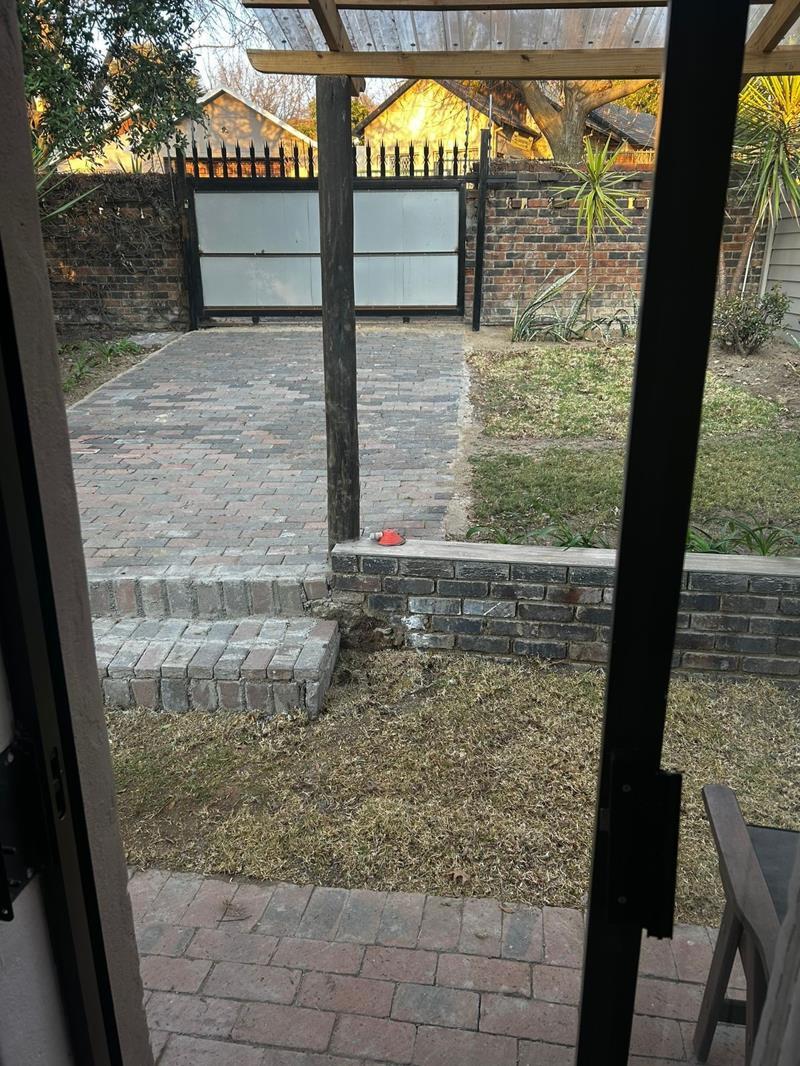 1 Bedroom Garden Cottage in Ferndale
