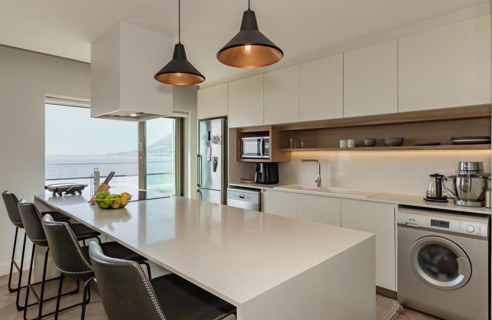 2 Bedroom Apartment in Simons Town