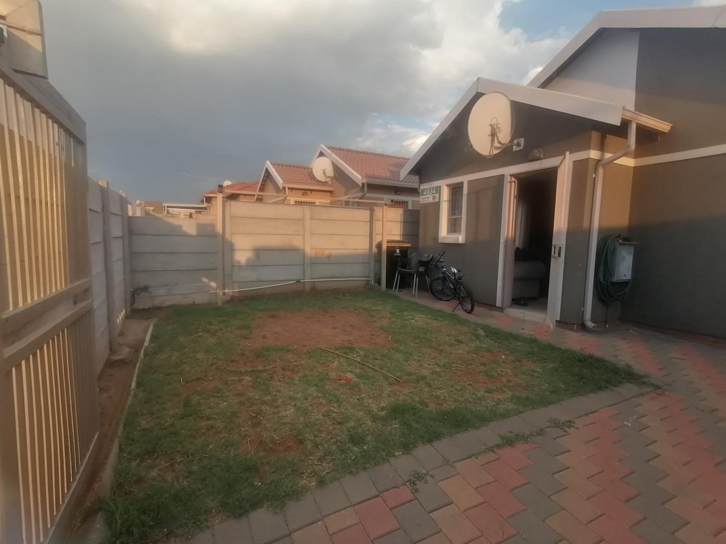 2 Bedroom House in Leopards Rest Security Estate