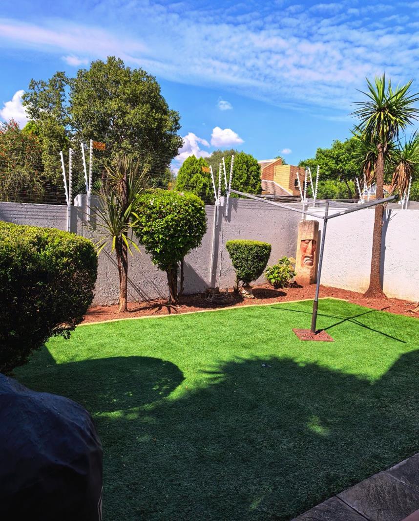 2 Bedroom Townhouse in Glenvista