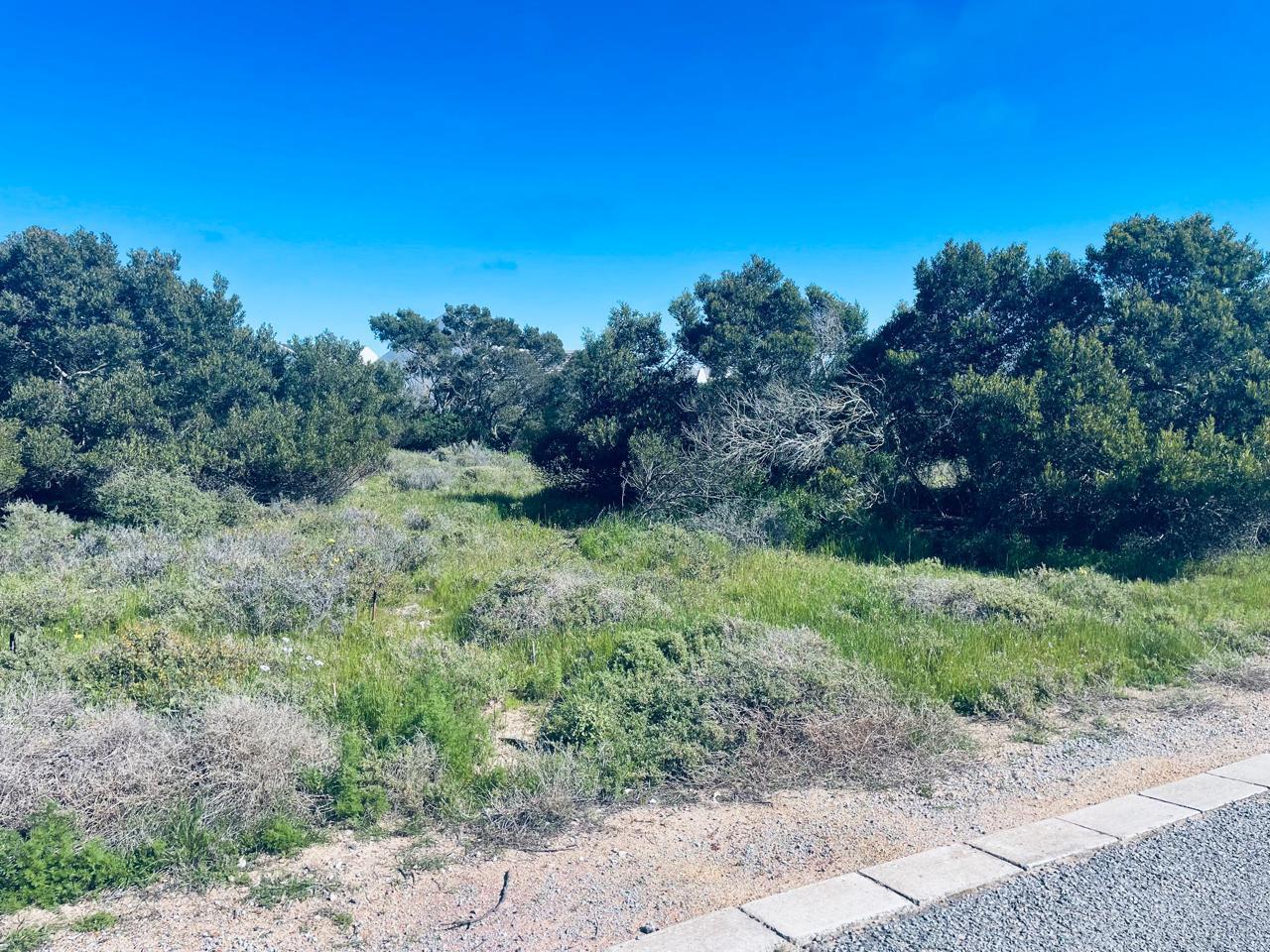375 m² Land available in Shelley Point