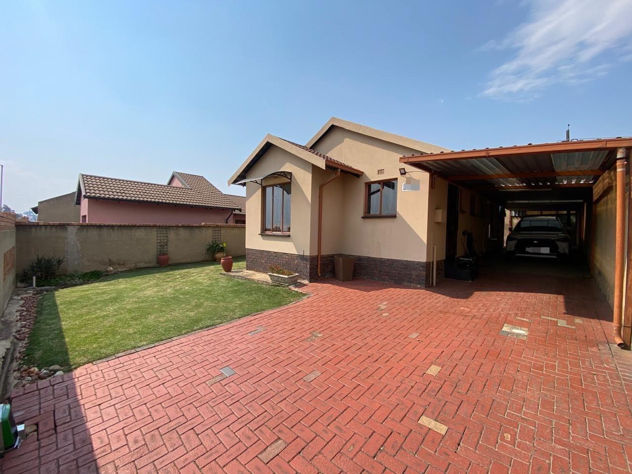 3 Bedroom House in Naturena