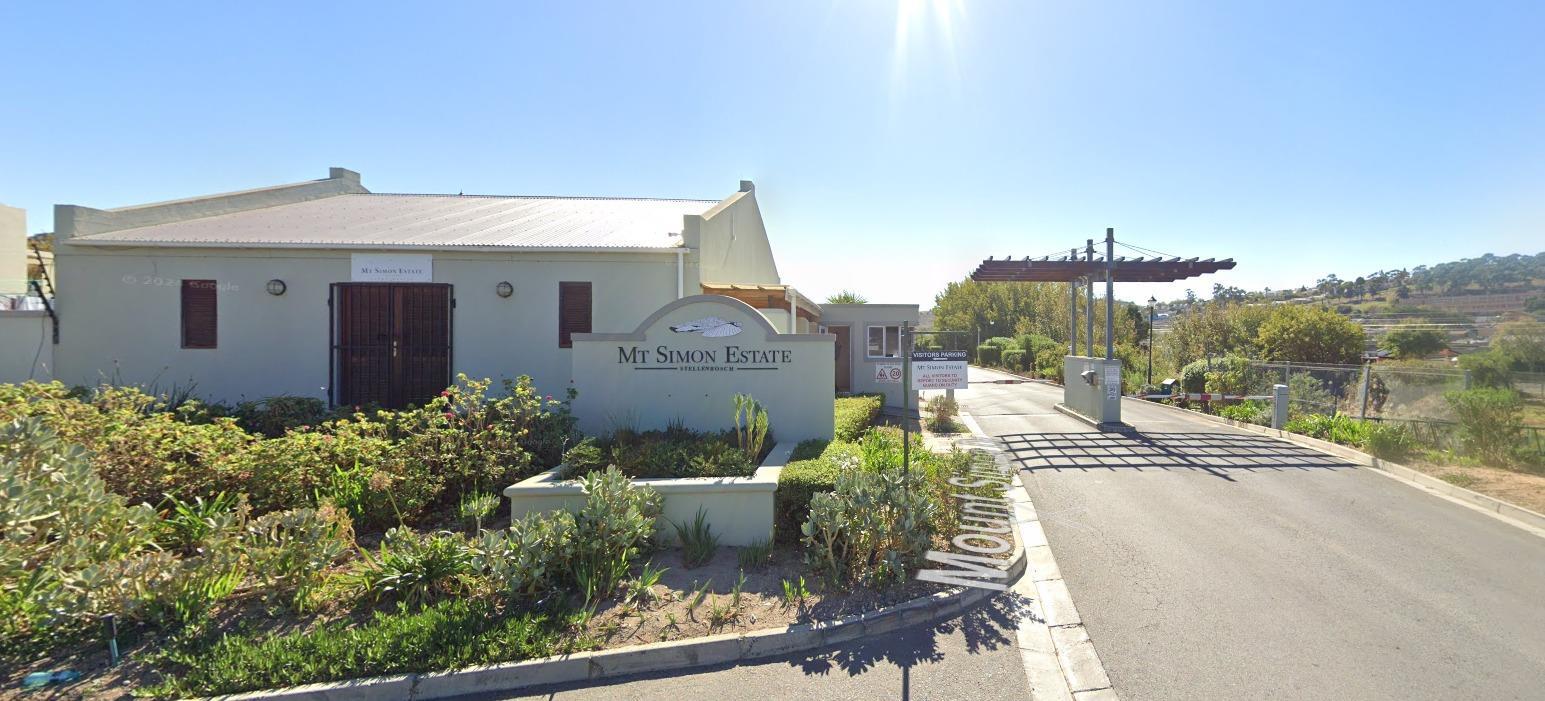 1 Bedroom House in Cloetesville