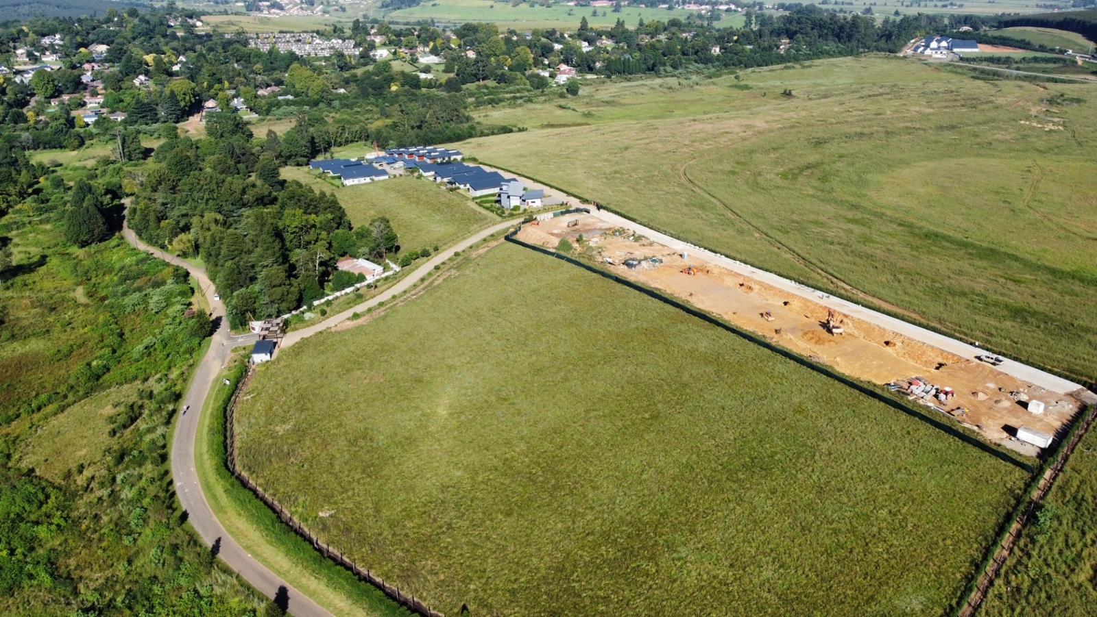 7.4 ha Land available in Hilton