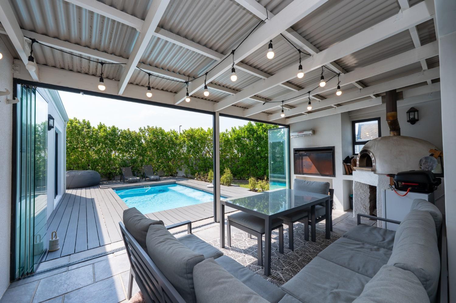 4 Bedroom House in Sunningdale
