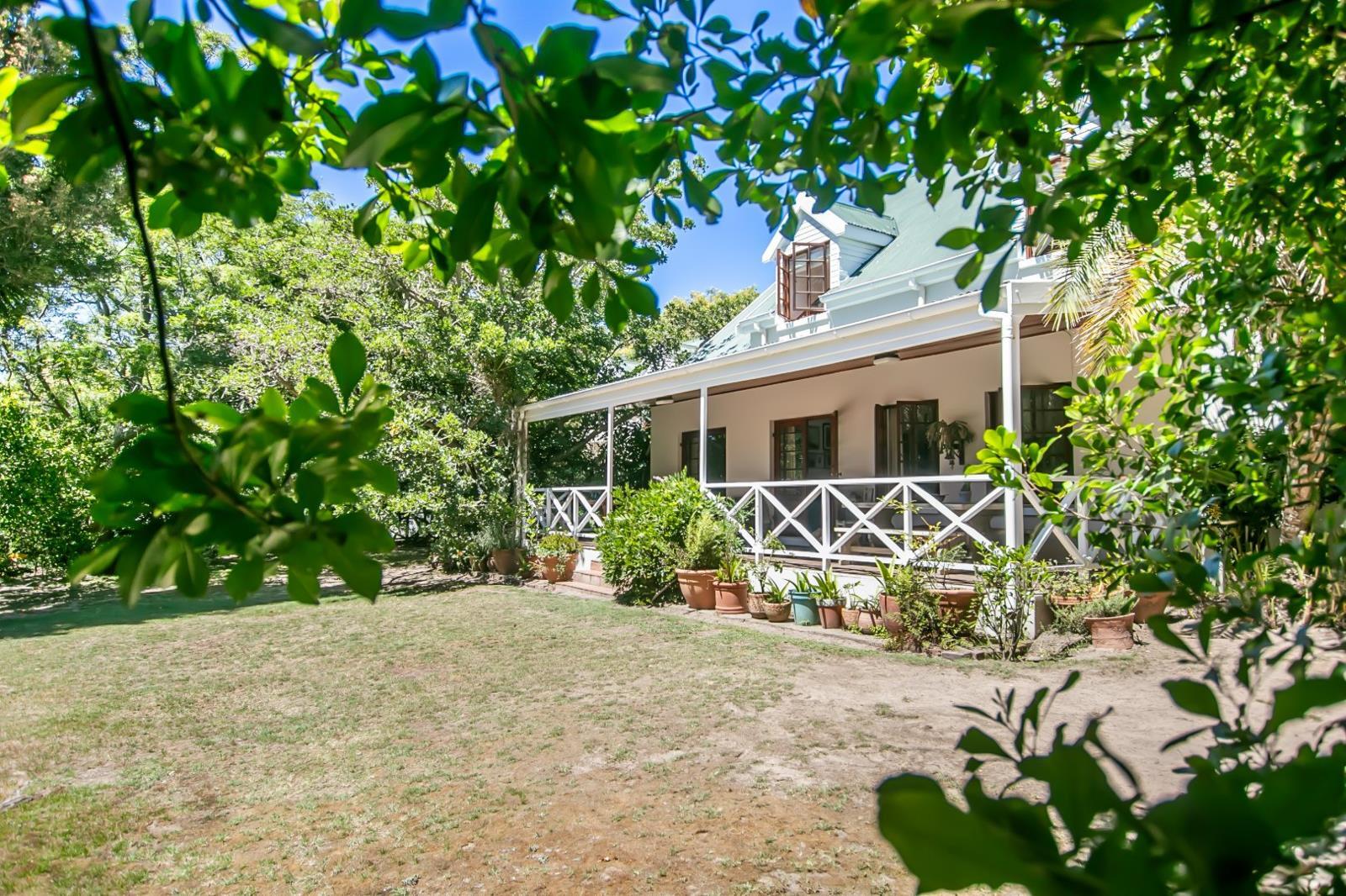 4 Bedroom House in Belvidere