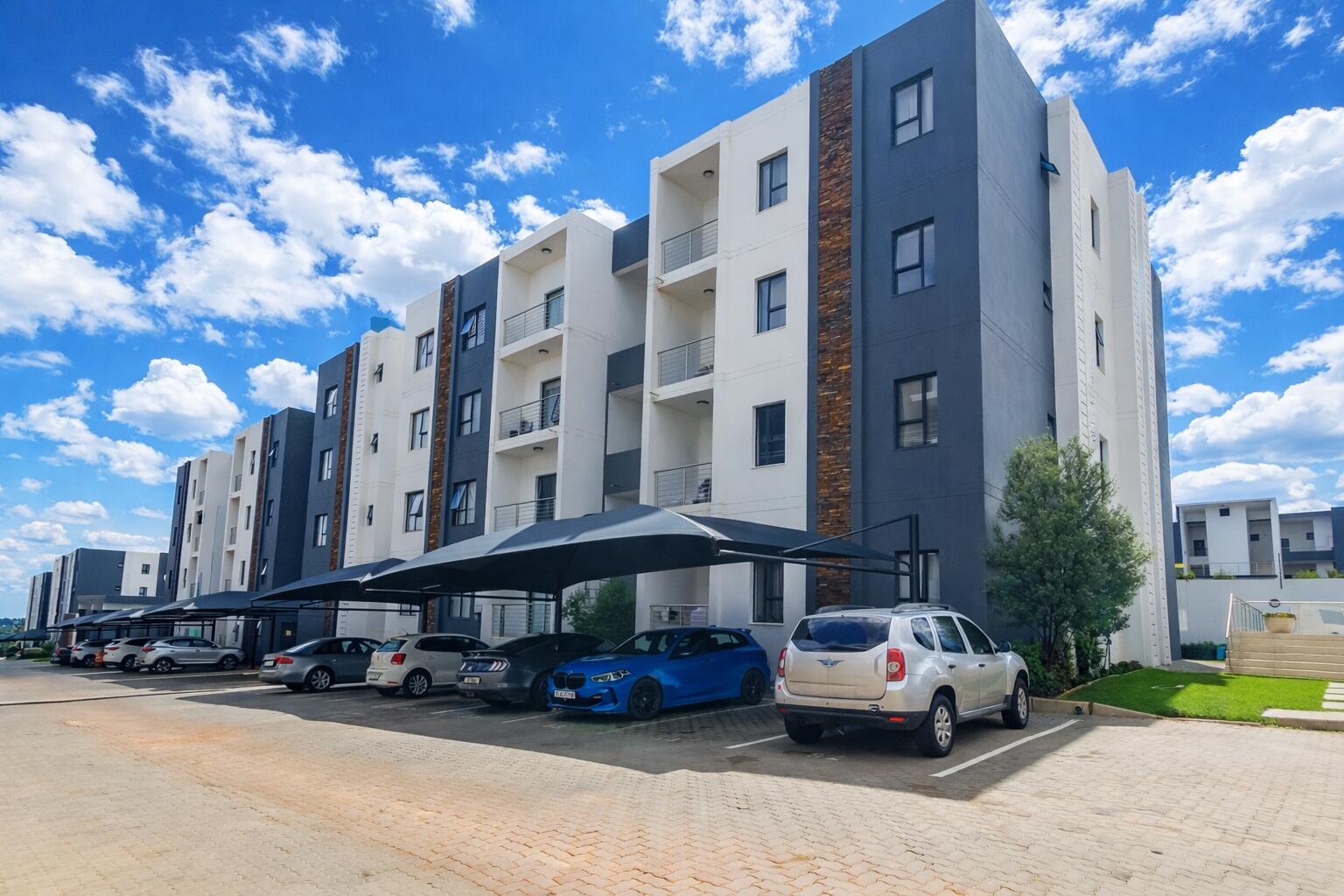 2 Bedroom House in Erand Gardens