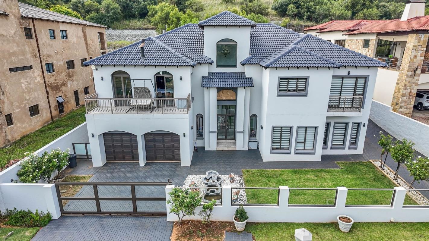 5 Bedroom House in Xanadu Eco Park