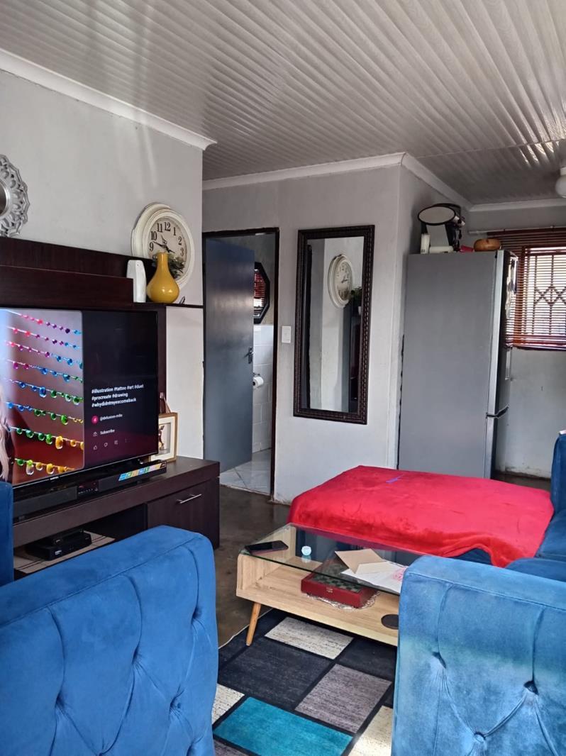 2 Bedroom House in Soshanguve South