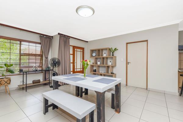 3 Bedroom House in Maroeladal