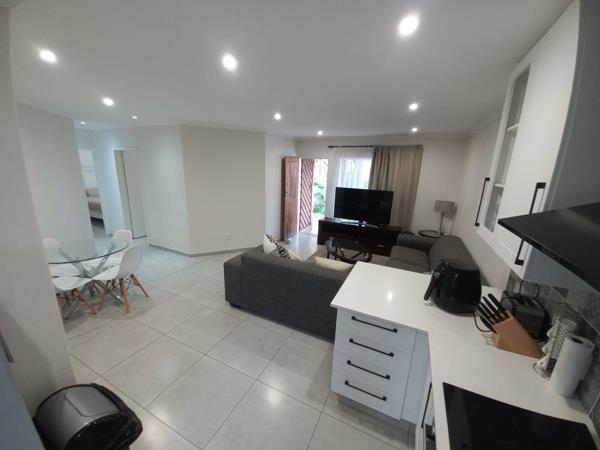 2 Bedroom Cluster in Weltevreden Park