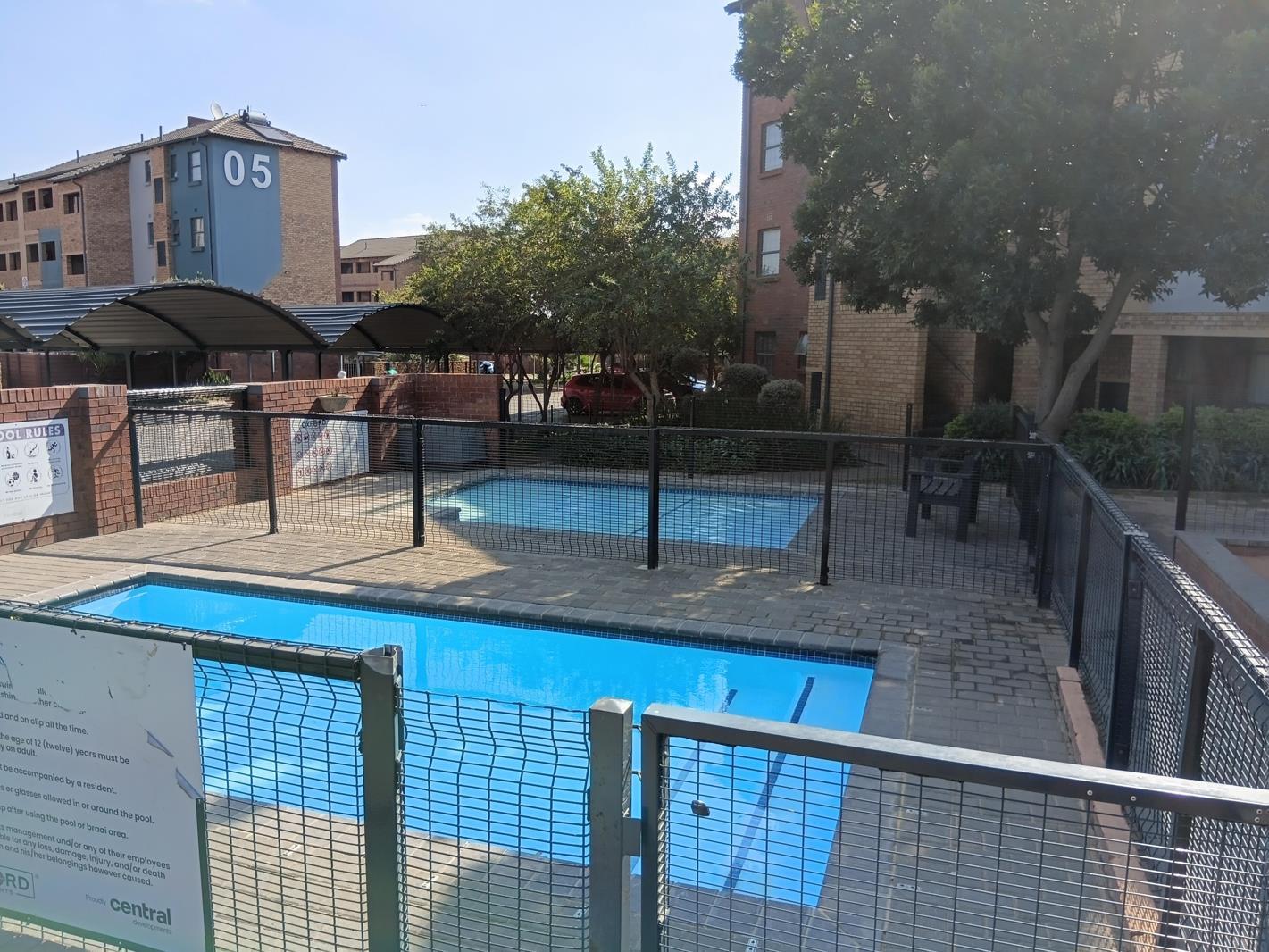 2 Bedroom Apartment in Montana Park