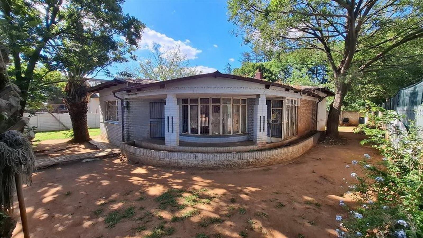 10 Bedroom House in Kempton Park Central