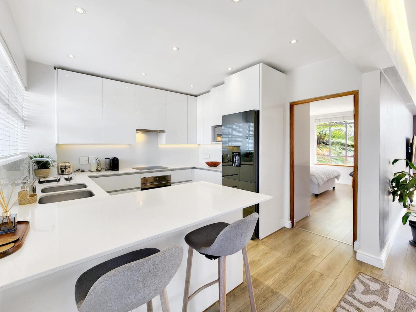 1 Bedroom Apartment in Gardens