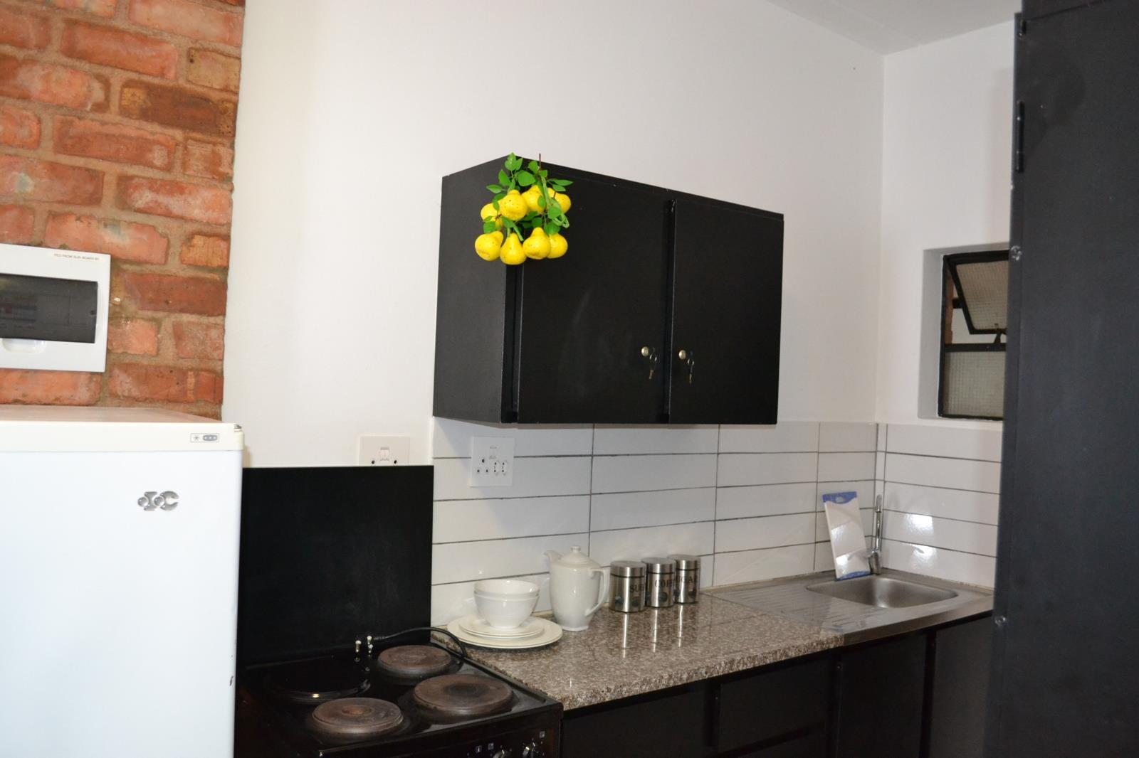 Studio Apartment in Westdene