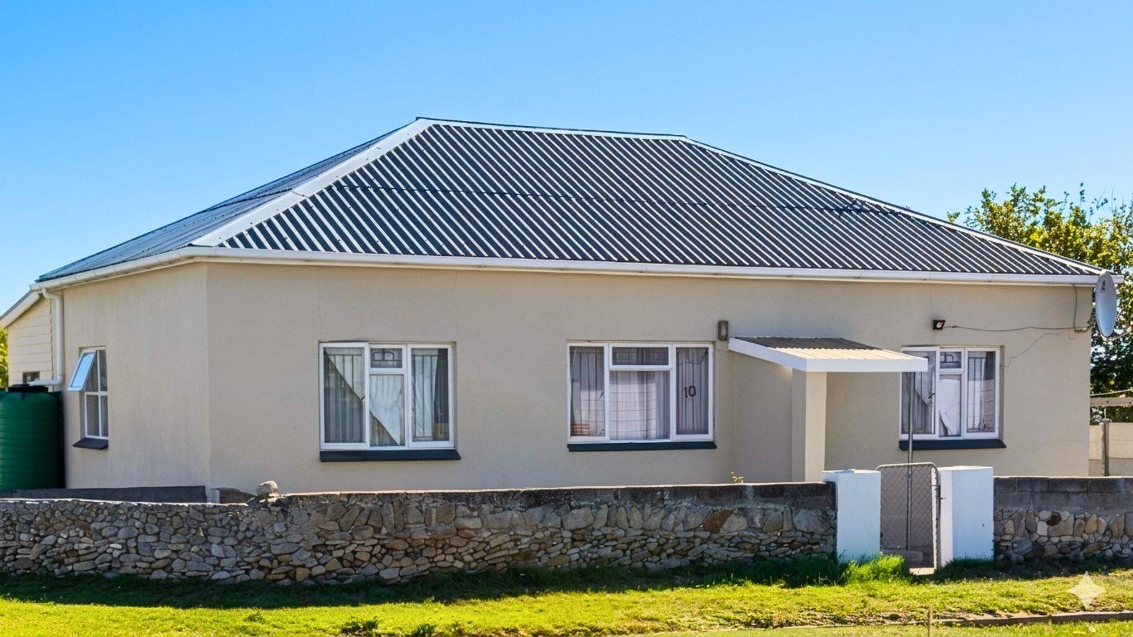 4 Bedroom House in Gansbaai