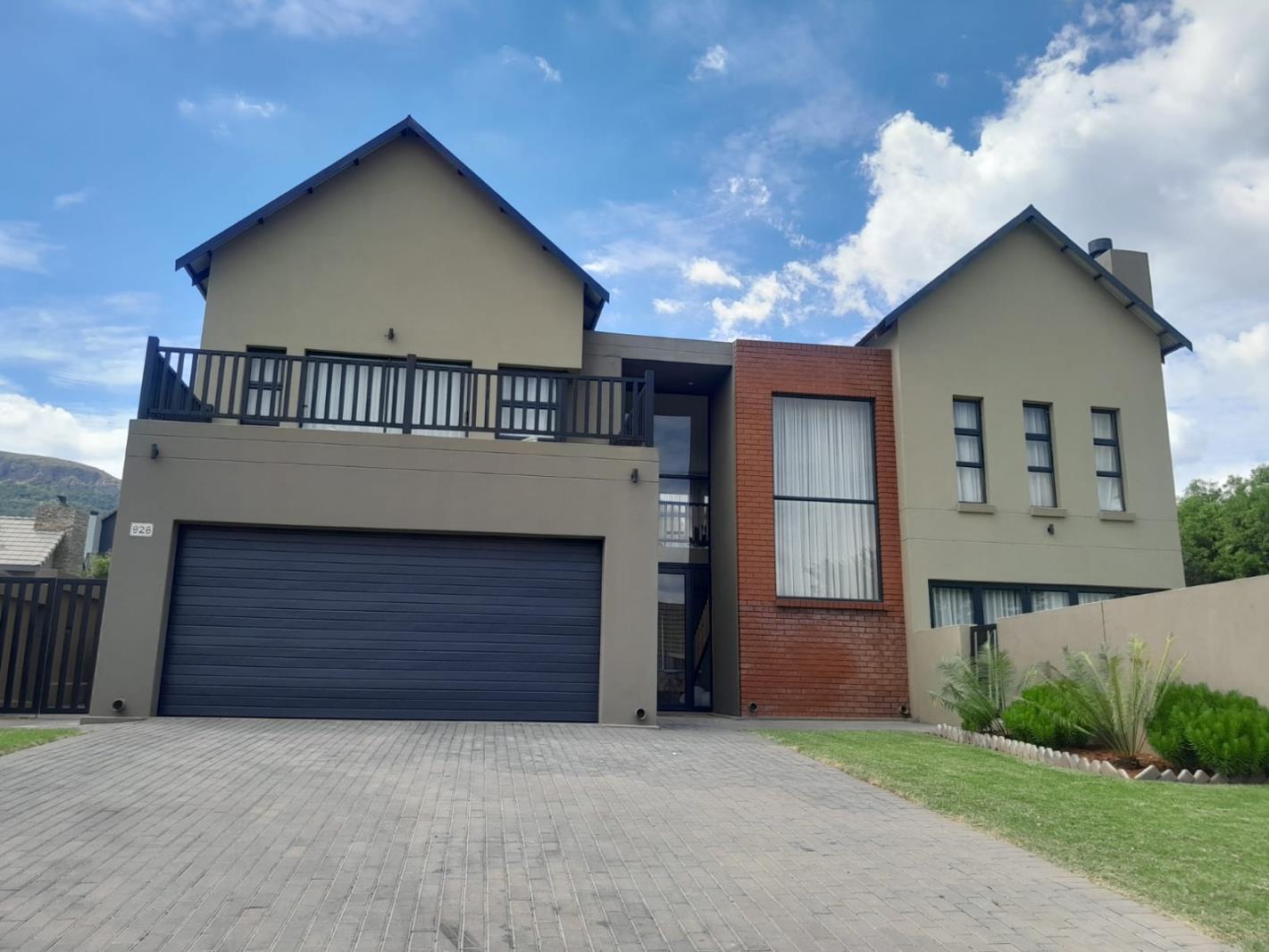 4 Bedroom House in Leloko