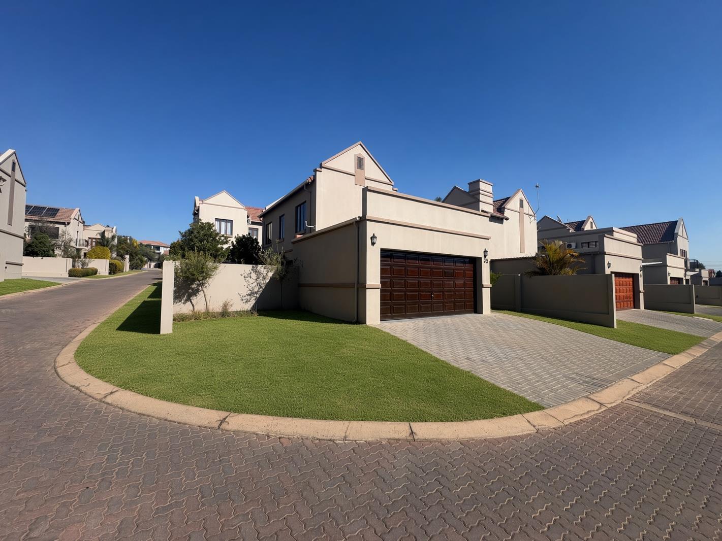 3 Bedroom House in Barbeque Downs