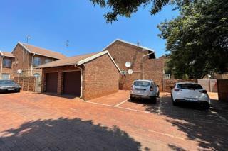 3 Bedroom Townhouse in Doornpoort