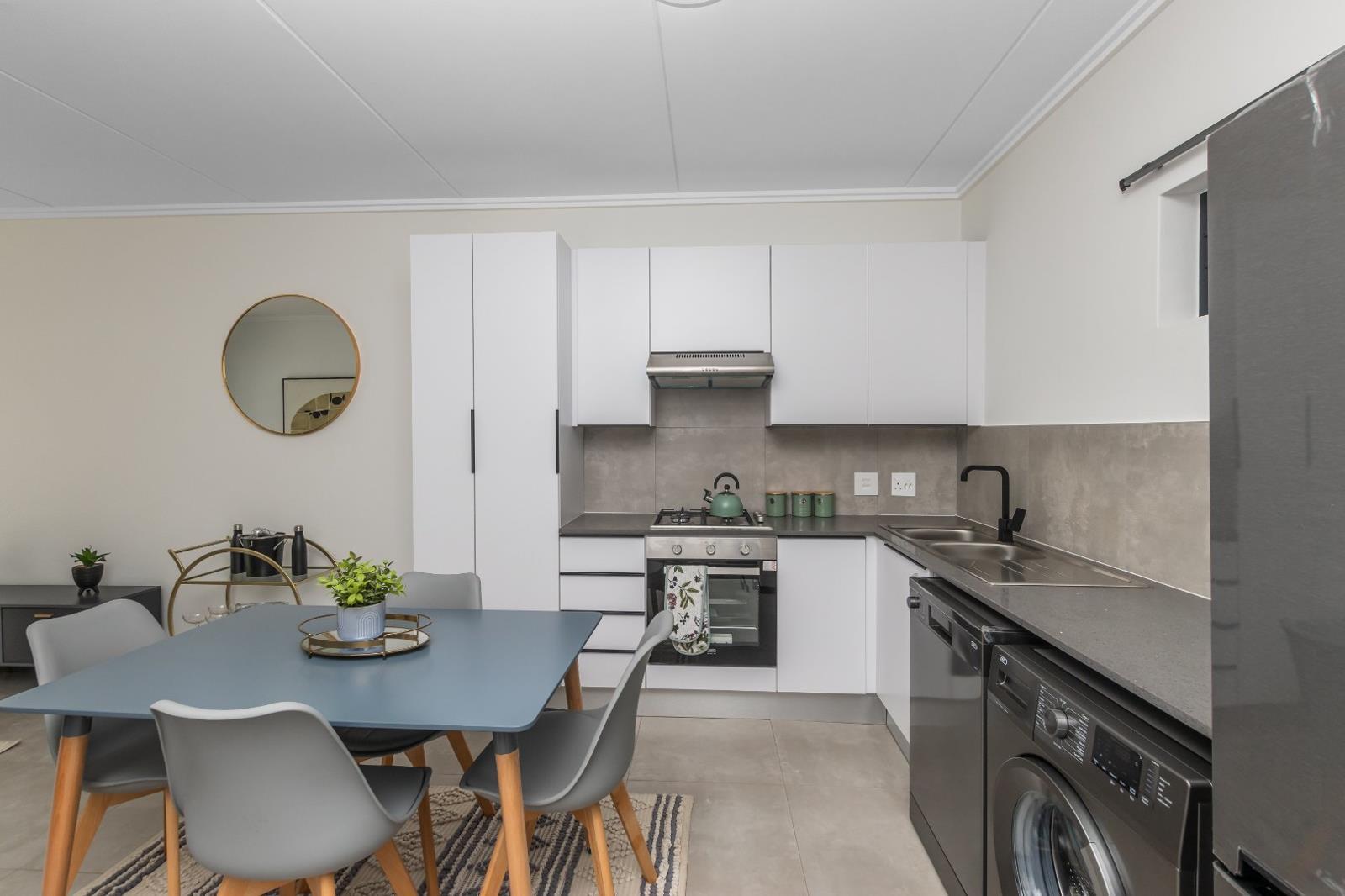 2 Bedroom Apartment in Chartwell