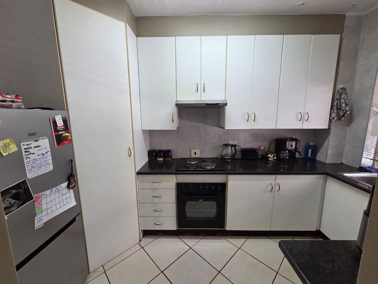 2 Bedroom Townhouse in Sinoville