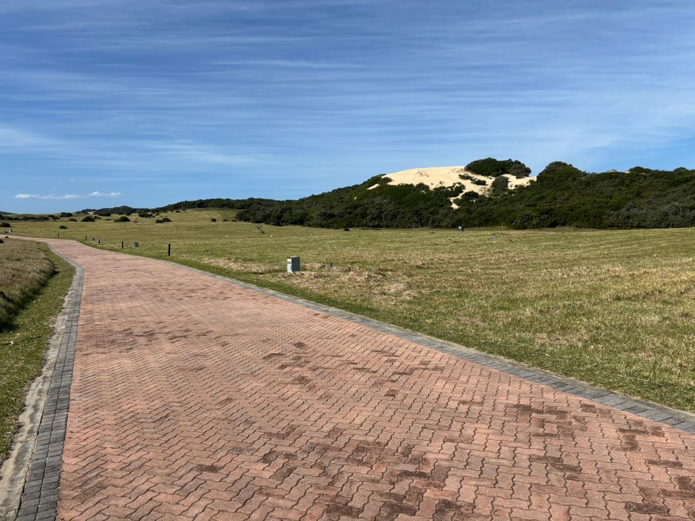 809 m² Land available in Kenton-on-Sea