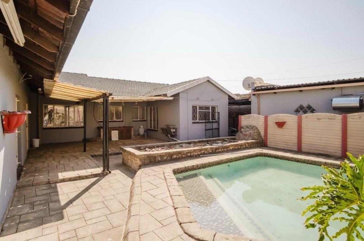 3 Bedroom House in Roseacre