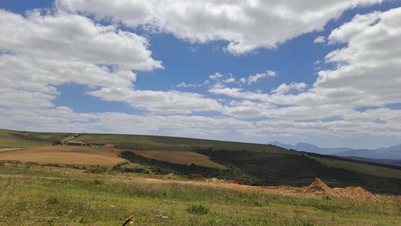 699 m² Land available in Hartenbos