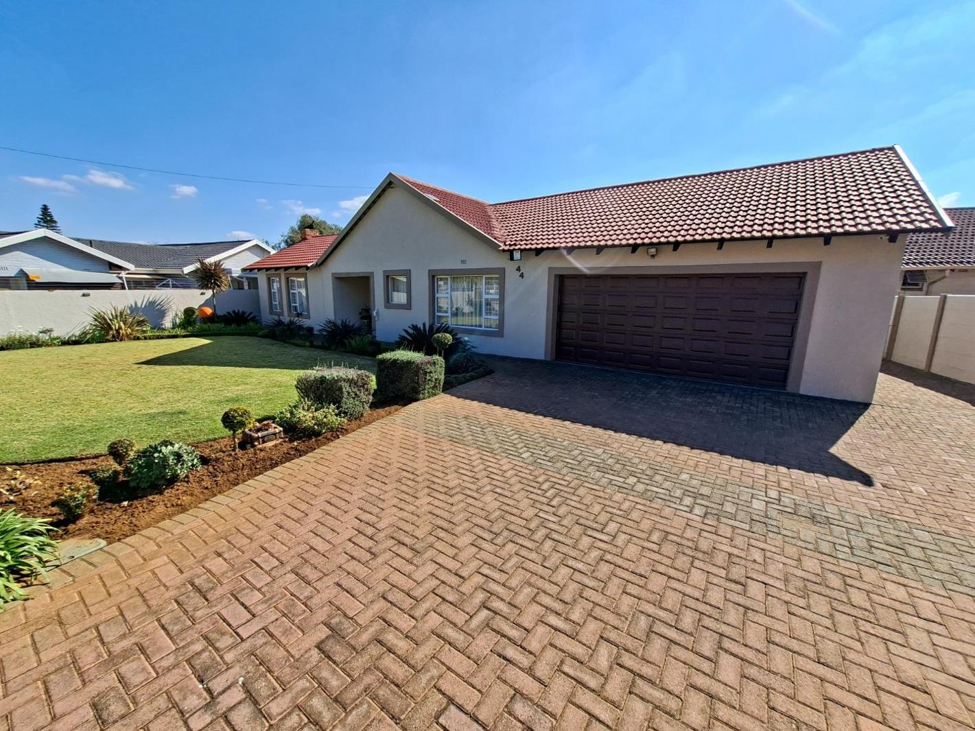 4 Bedroom House in Rant en Dal