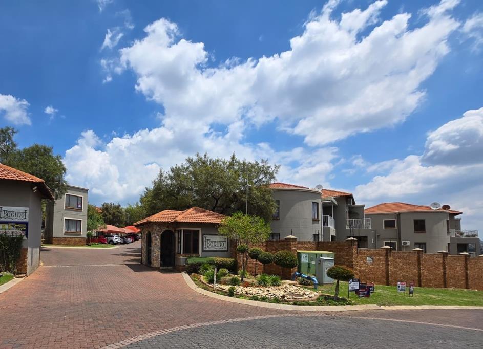 2 Bedroom Townhouse in Winchester Hills