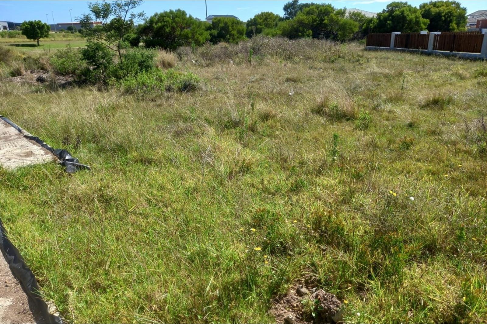 613 m² Land available in Fountains Estate