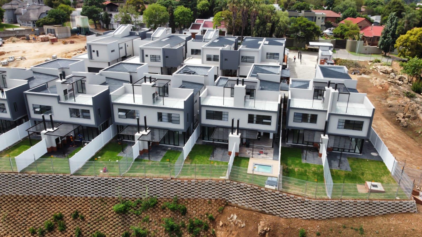 4 Bedroom Townhouse in Hurlingham
