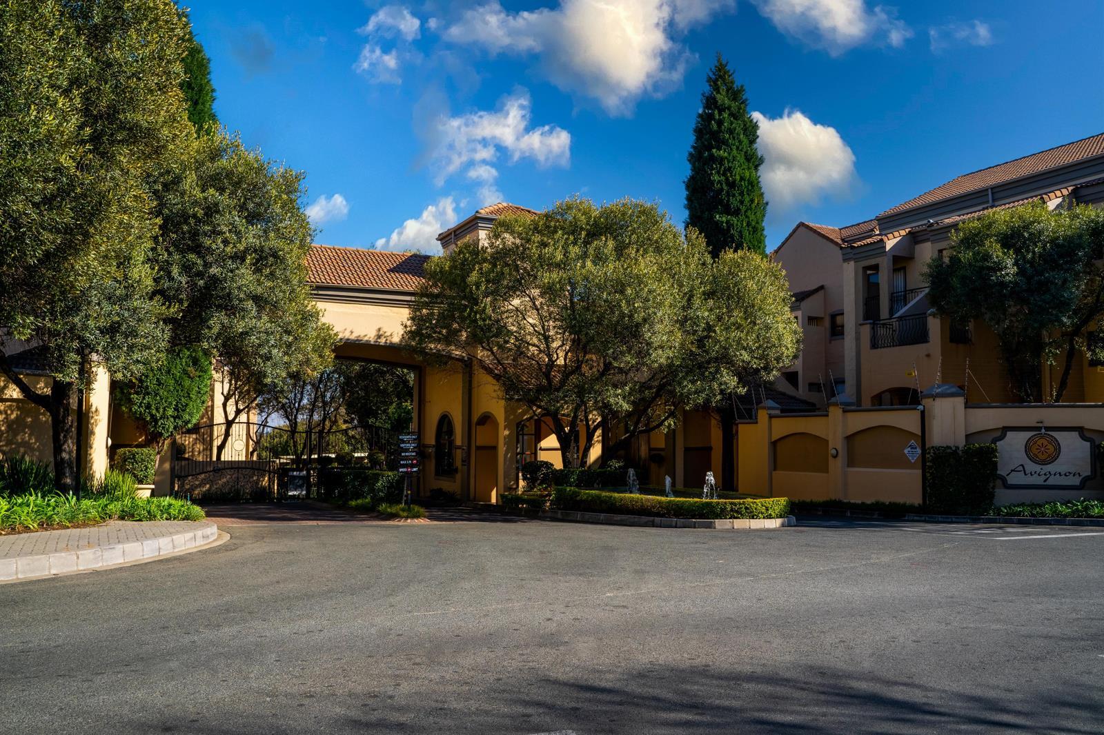 2 Bedroom Apartment in Lonehill