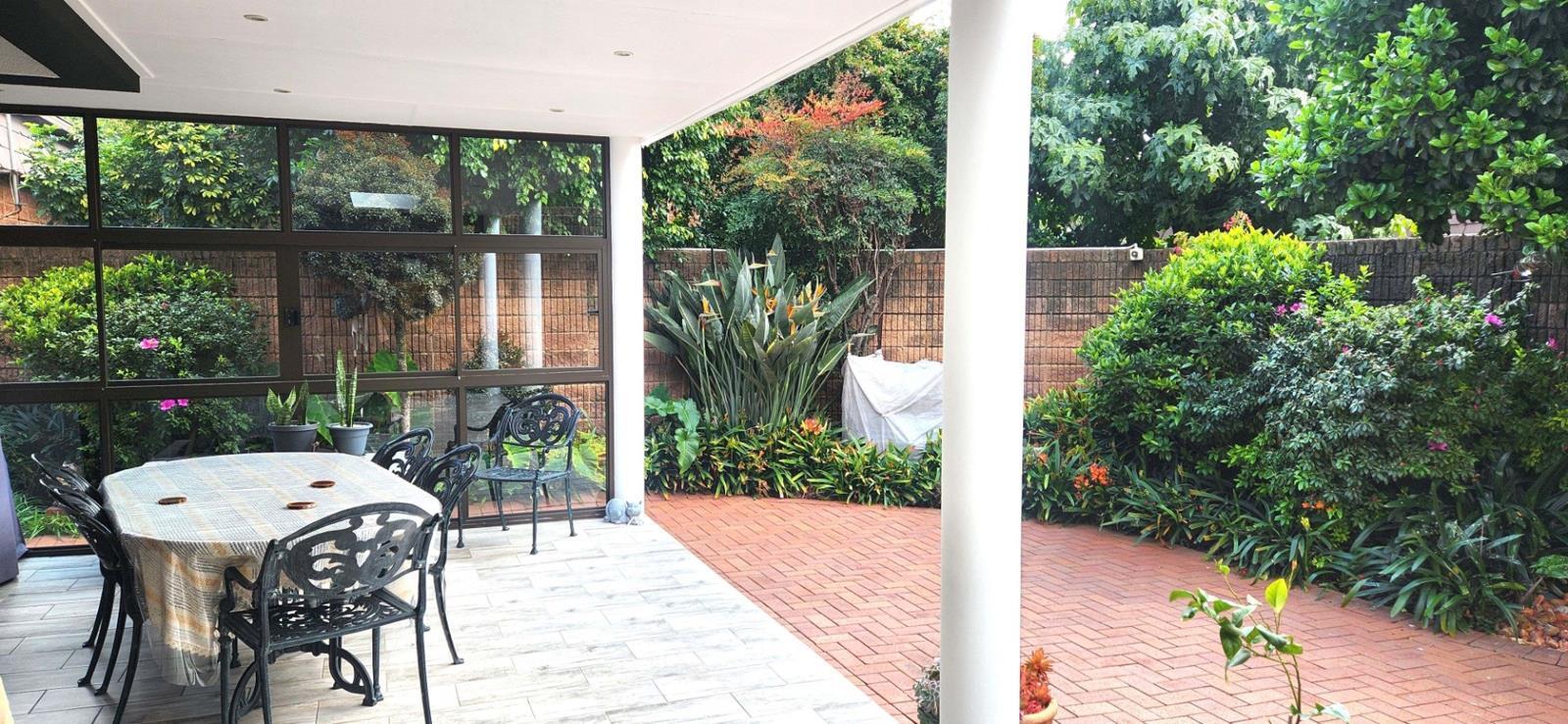 3 Bedroom Cluster in Bedford Park