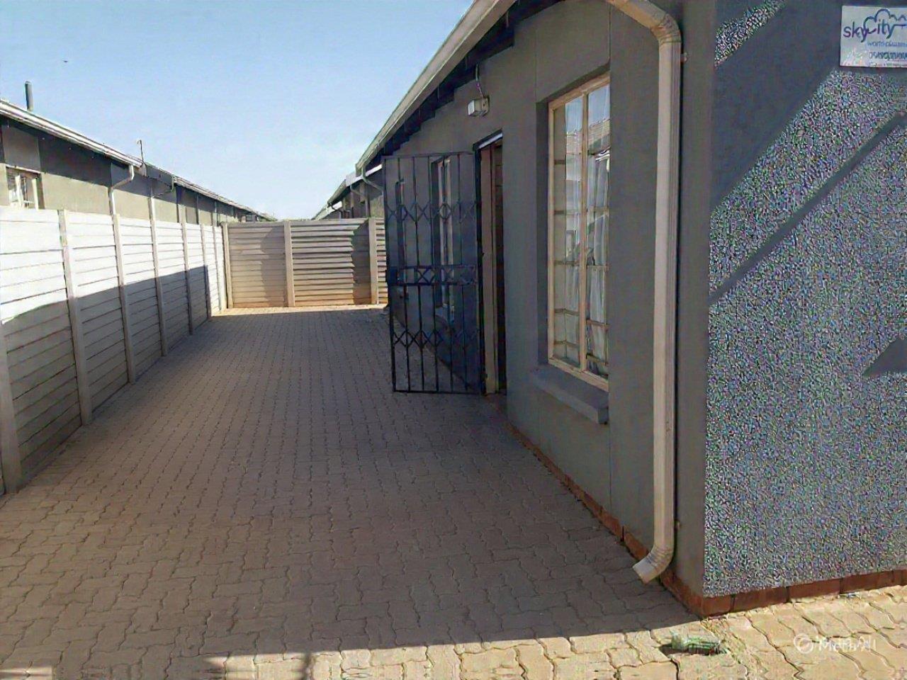 3 Bedroom House in Sky City