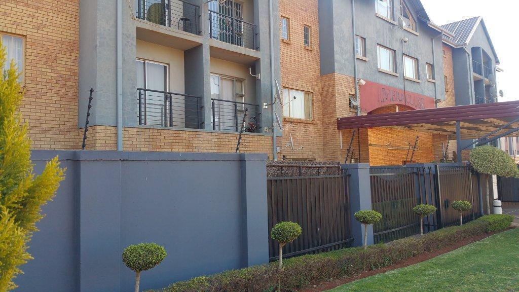 2 Bedroom Flat in Riviera