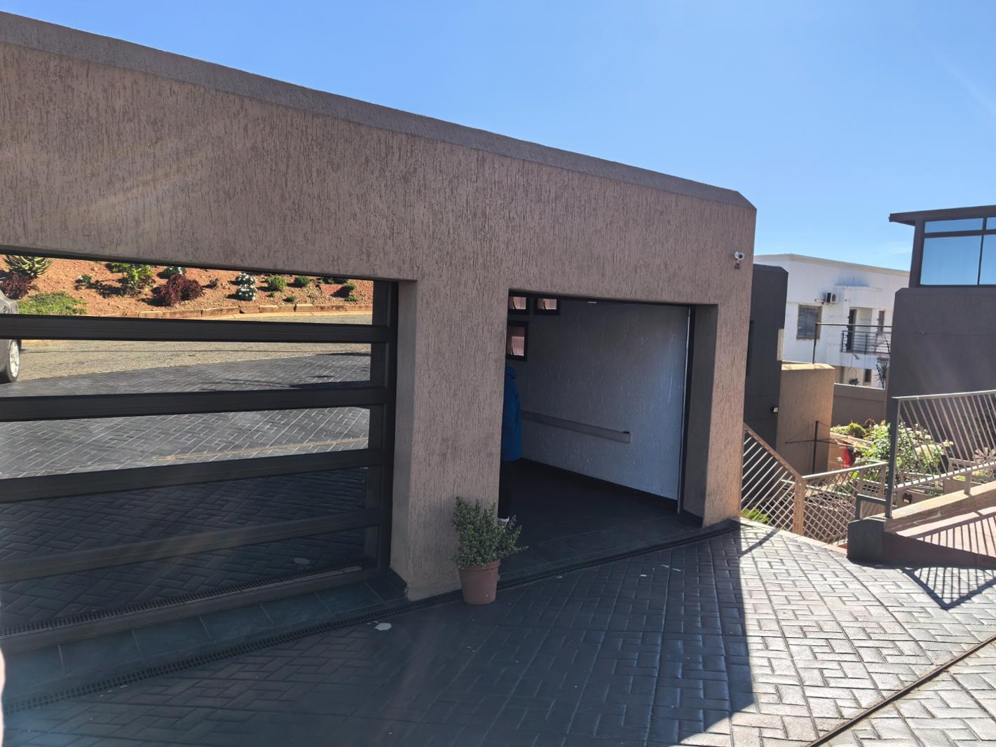 4 Bedroom House in Bassonia