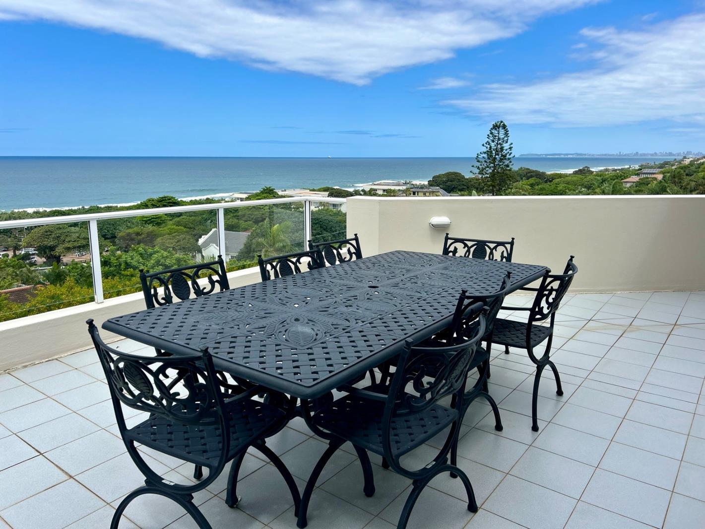 3 Bedroom Apartment in Umhlanga Rocks