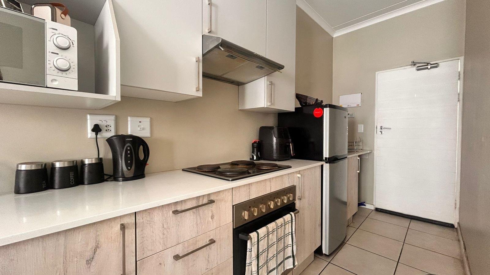 1 Bedroom House in Grand Central