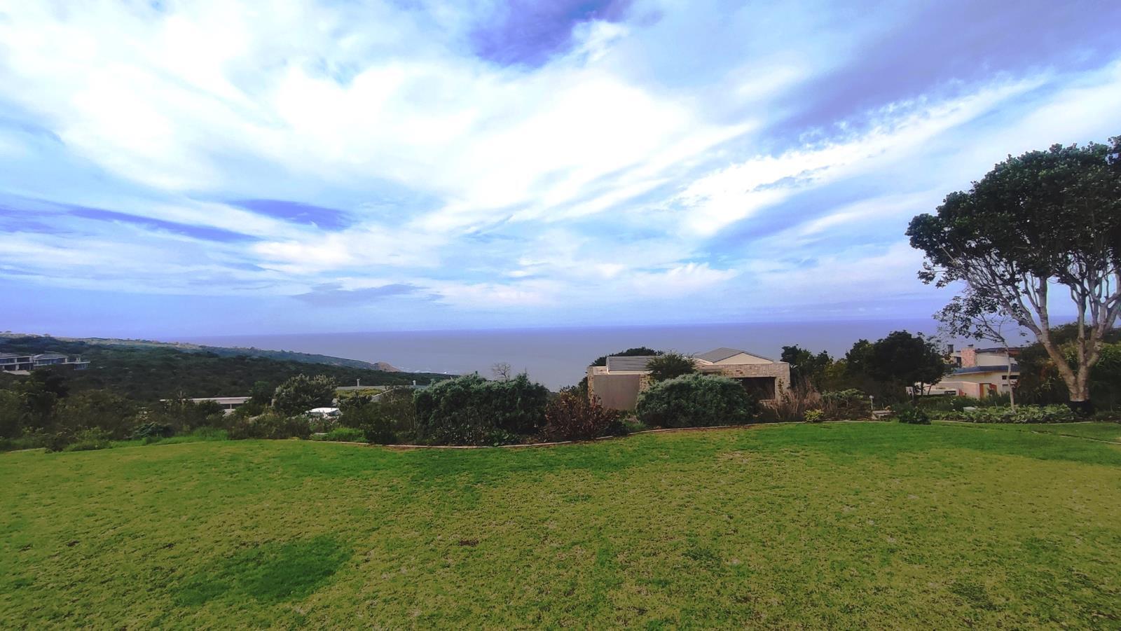 1 030 m² Land available in Oubaai