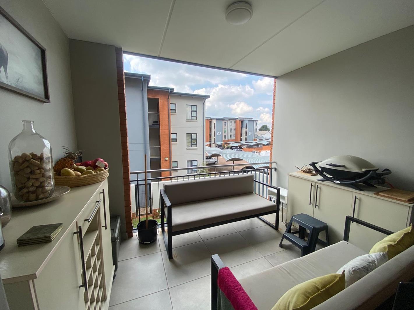 3 Bedroom Apartment in Glen Marais