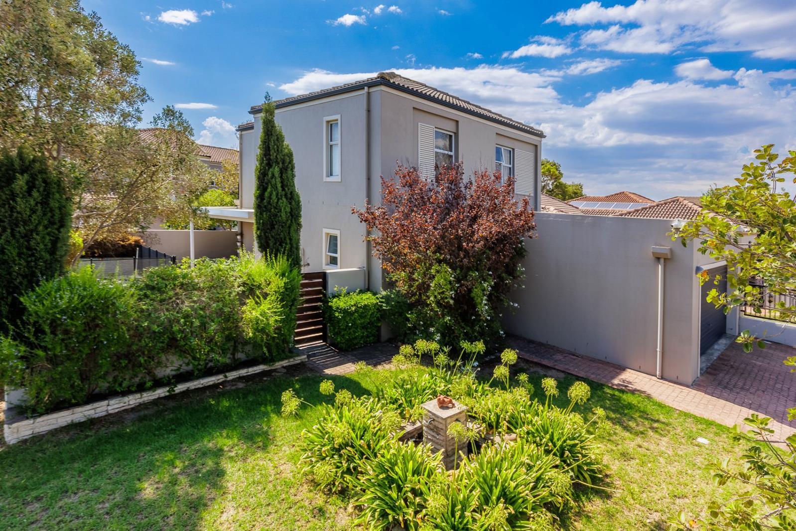 3 Bedroom House in Avalon Estate