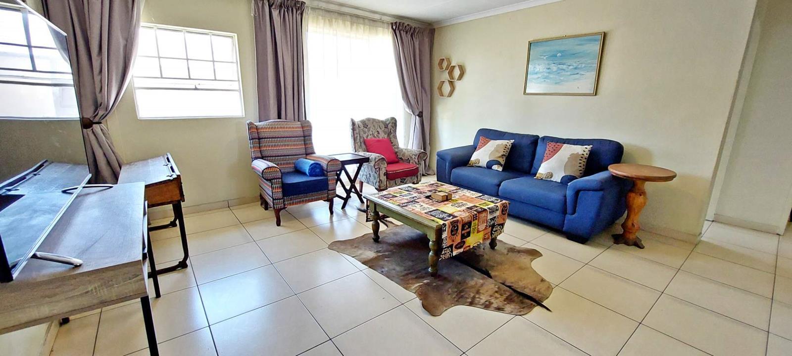 2 Bedroom Apartment in Verwoerdpark