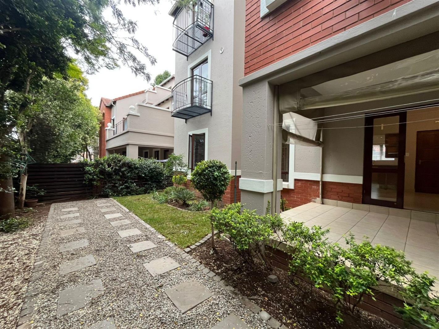 2 Bedroom Apartment in Broadacres