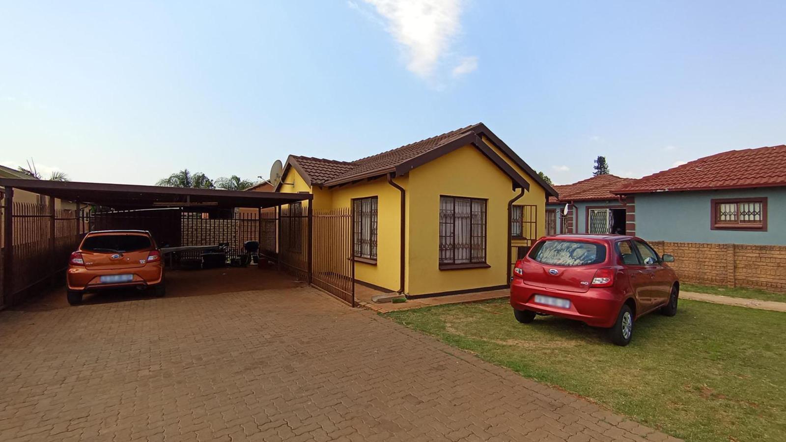 3 Bedroom House in The Orchards
