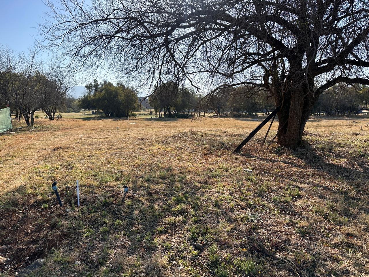438 m² Land available in Melodie