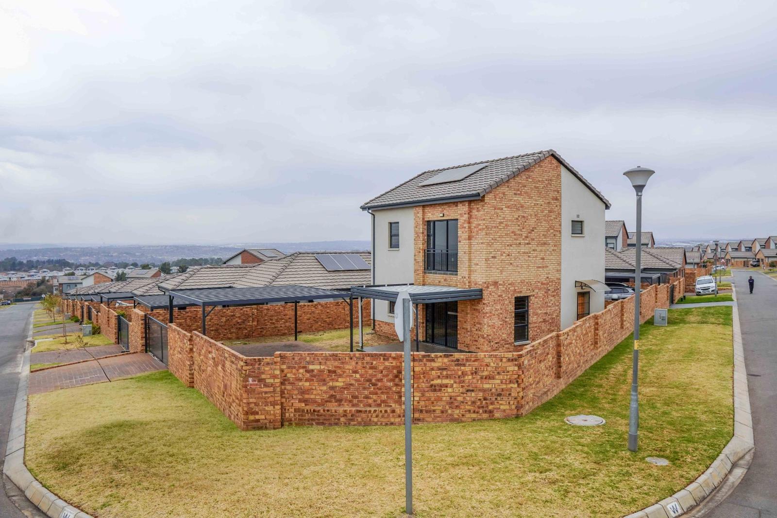 3 Bedroom House in Lion Pride