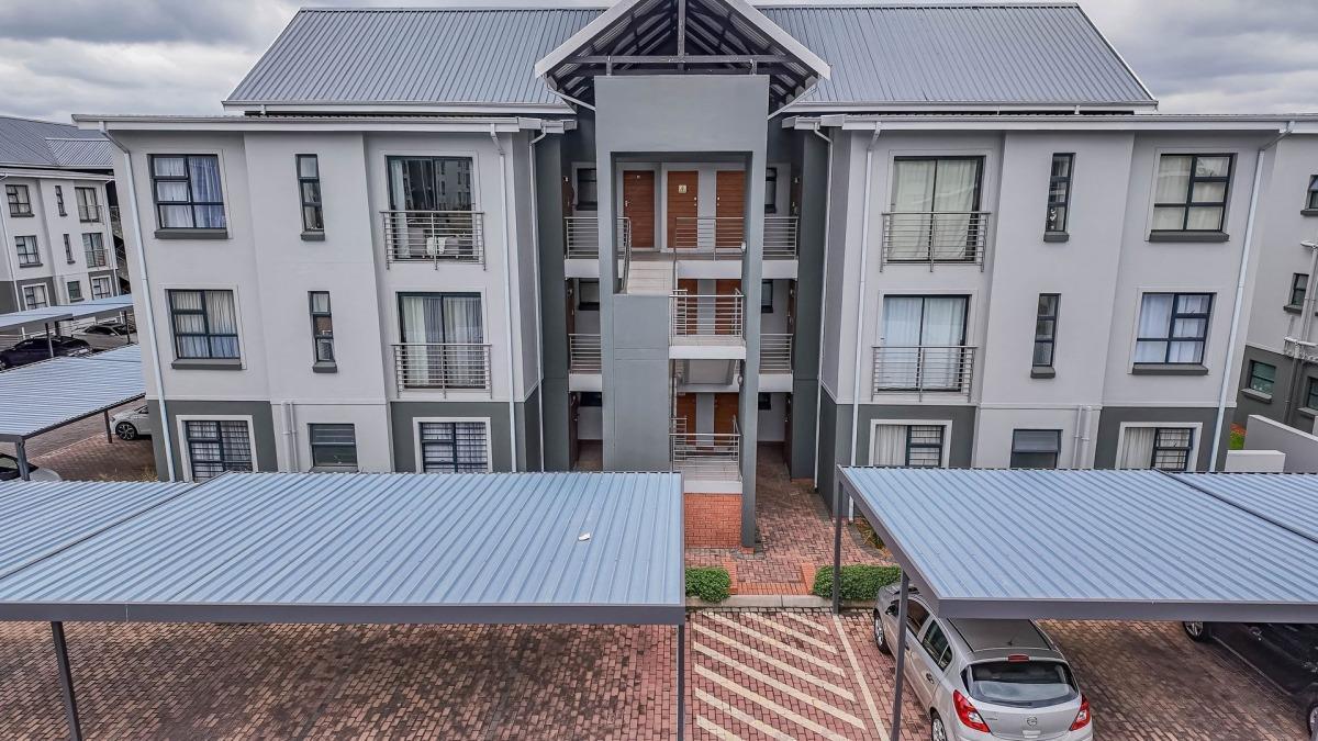 1 Bedroom Apartment in Modderfontein