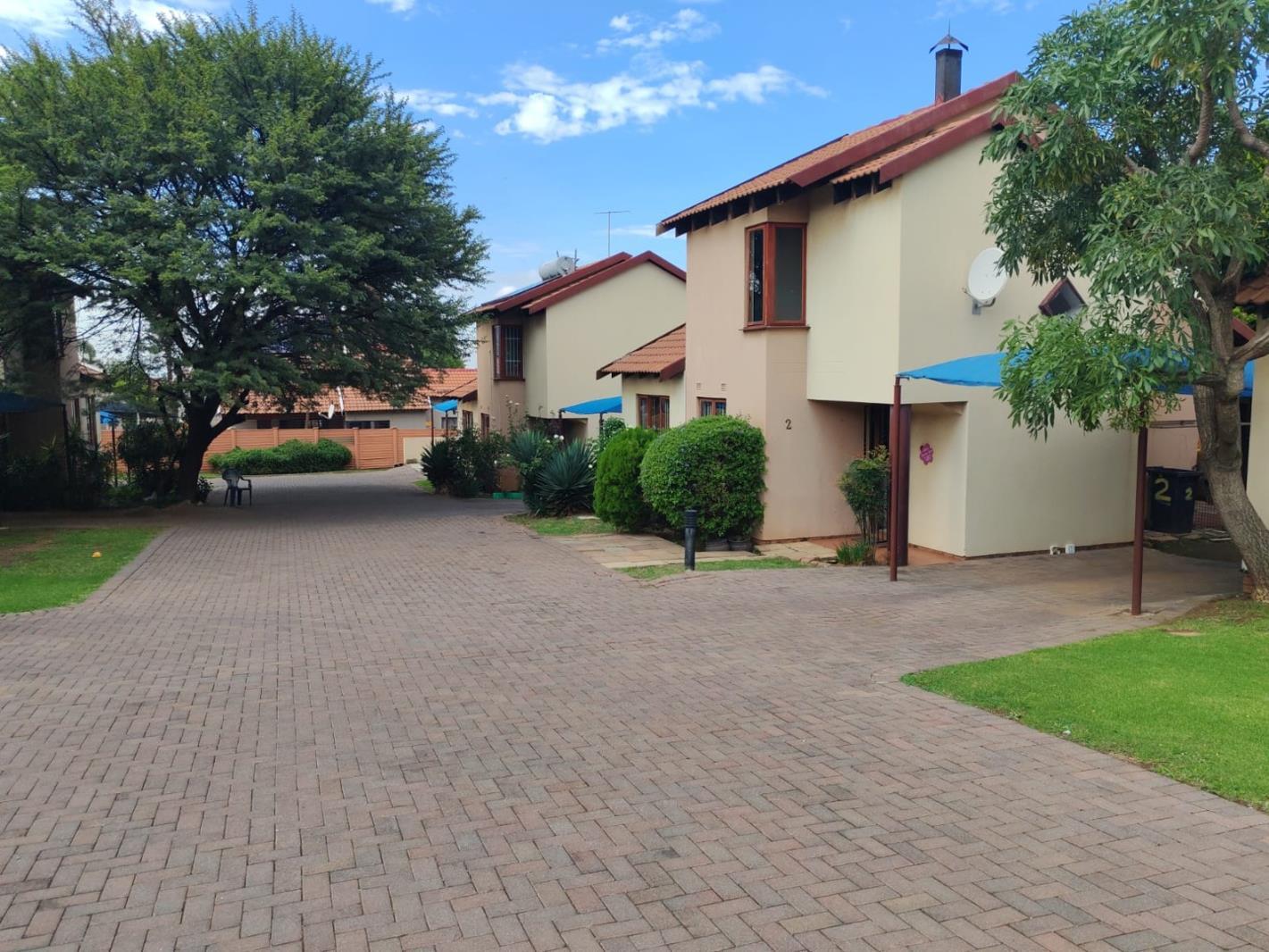 3 Bedroom Townhouse in Liefde en Vrede