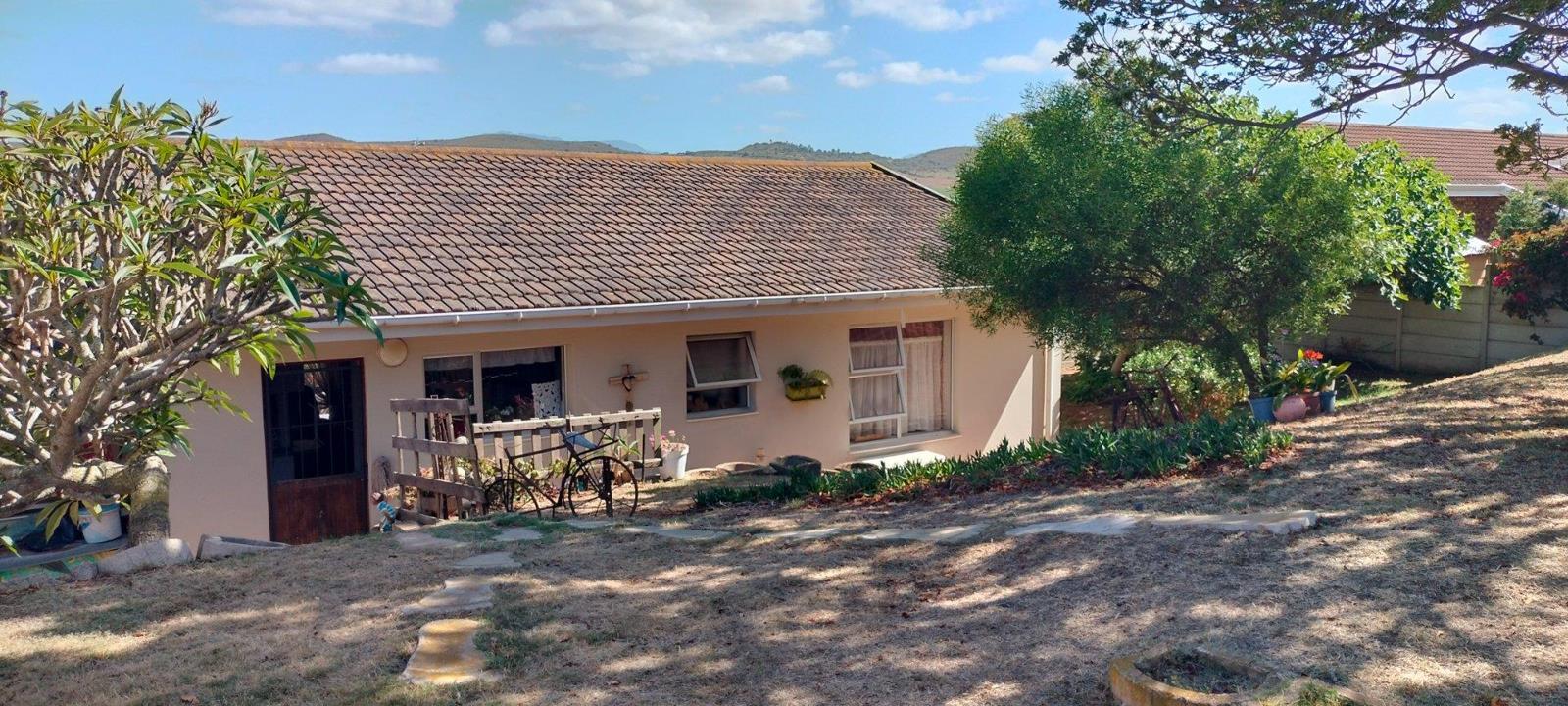 3 Bedroom House in Fraaiuitsig